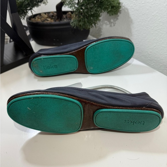 Tieks Blue and Teal Ballet Flats - Picture 7 of 7